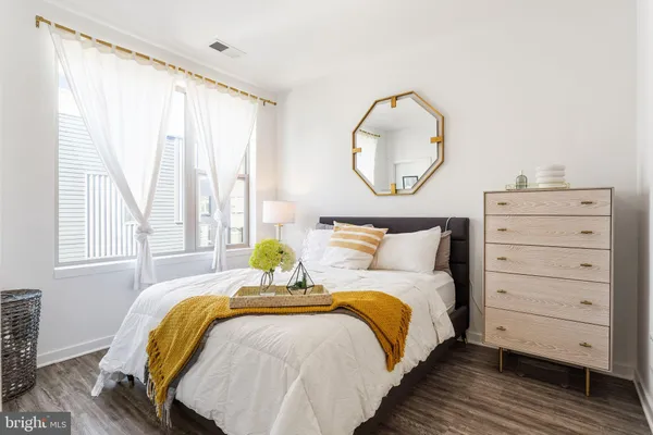 $3,400 | 2006 Northbank Place, Philadelphia, PA 19125