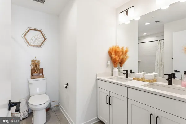 $3,400 | 2006 Northbank Place, Philadelphia, PA 19125