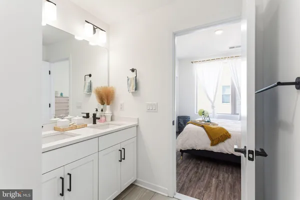 $3,400 | 2006 Northbank Place, Philadelphia, PA 19125