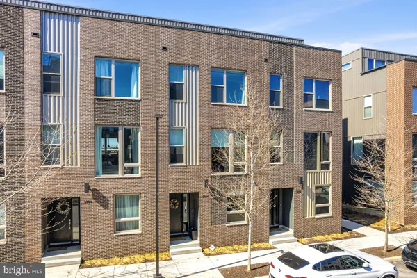 $3,400 | 2006 Northbank Place, Philadelphia, PA 19125