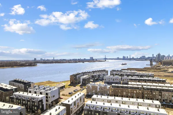 $3,400 | 2006 Northbank Place, Philadelphia, PA 19125
