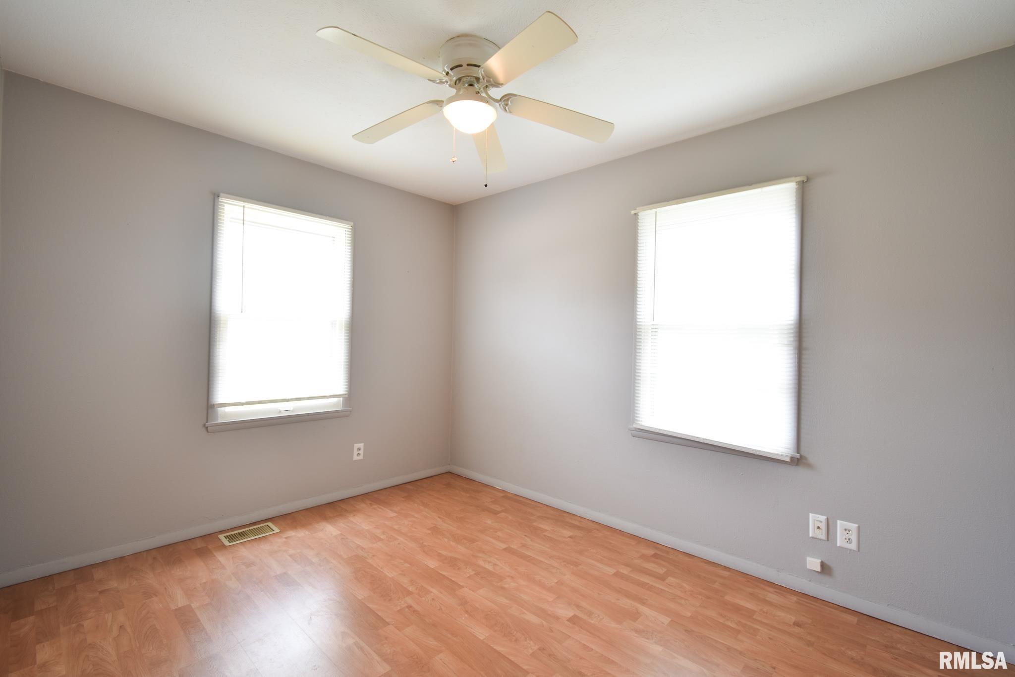 2217 Grant Street Springfield, IL 62703 - Photo 12 of 16