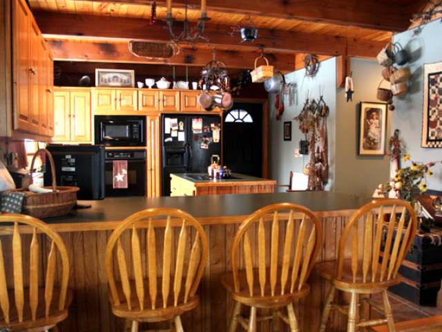 1737 Quaker Hill Road Warren, PA 16365 - Photo 2 of 20 Gallery Image 2