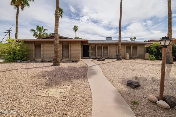 $585,000 | 755 North Stewart, Mesa, AZ 85201