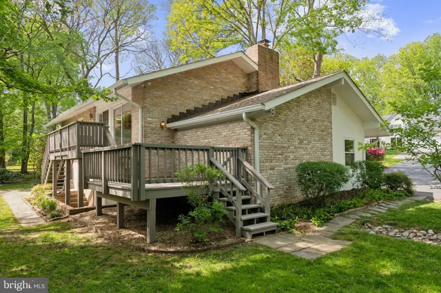 $995,000 | 8300 Tomlinson Avenue, Bethesda, MD 20817