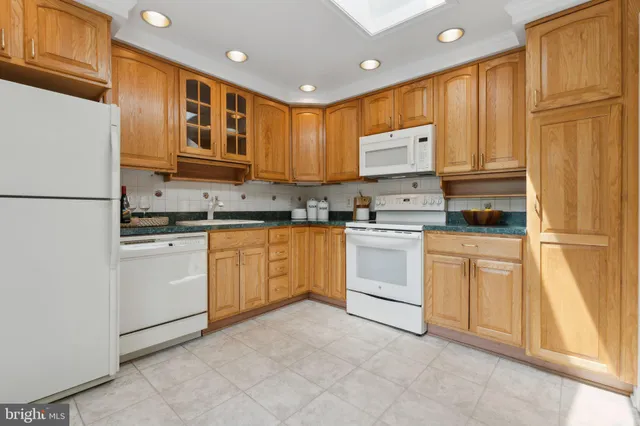 $995,000 | 8300 Tomlinson Avenue, Bethesda, MD 20817