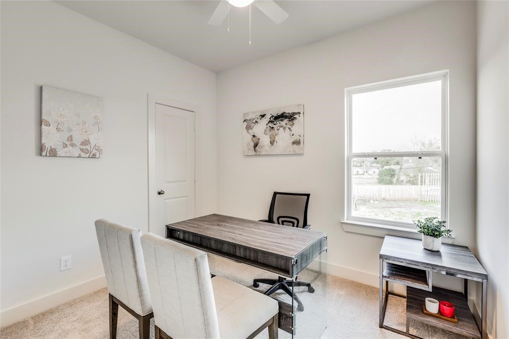 4143 Griggs Road Houston, TX 77021 - Photo 11 of 15 Secondary bedrooms