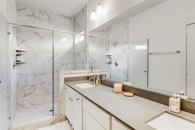 $2,000 | 4143 Griggs Road, Houston, TX 77021