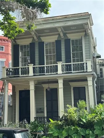 $1,350 | 727 Esplanade Avenue, Unit 203, New Orleans, LA 70116