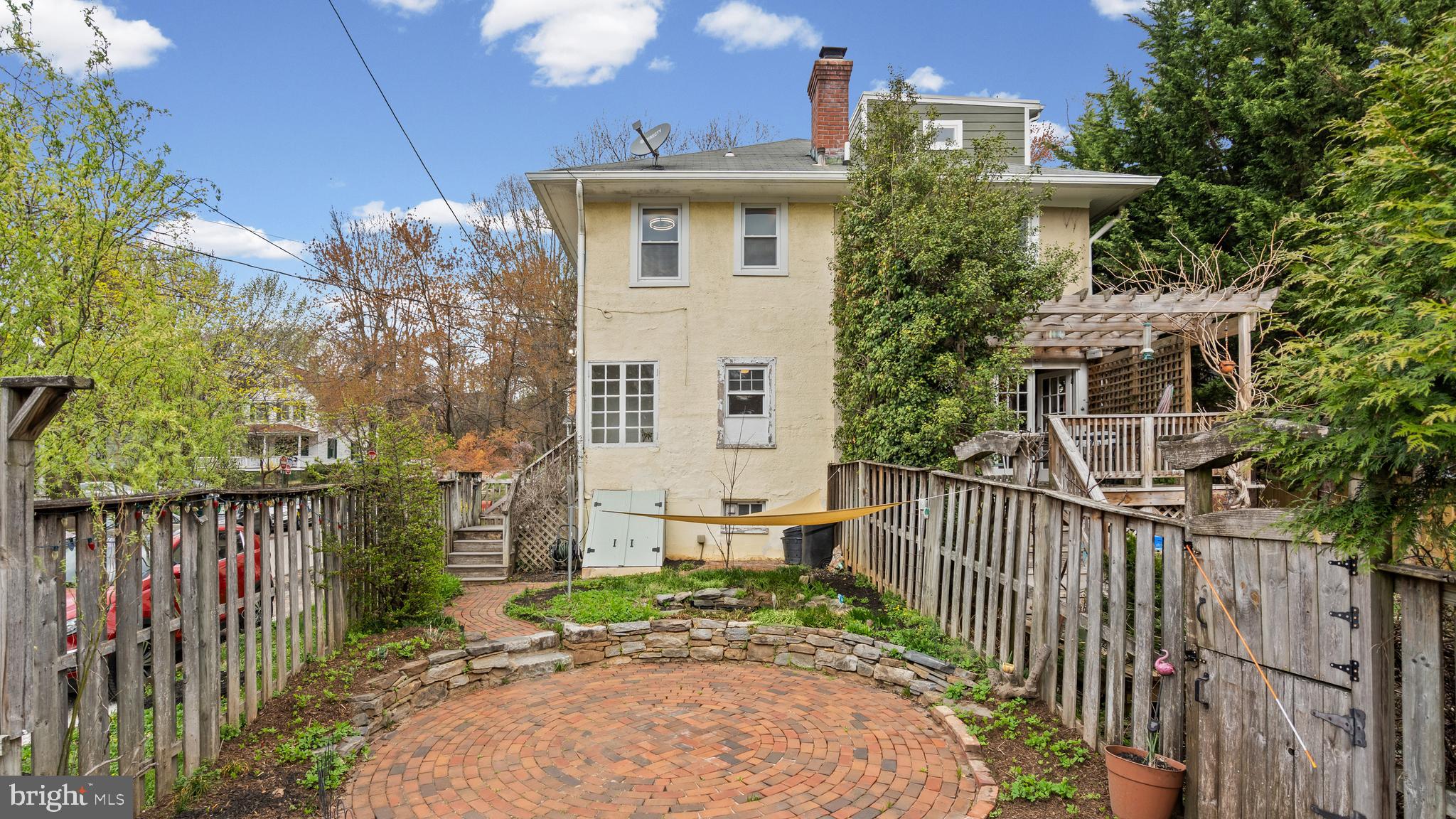 637 Deepdene Road Baltimore, MD 21210 - Photo 27 of 33 Enjoy Outdoor Relaxation