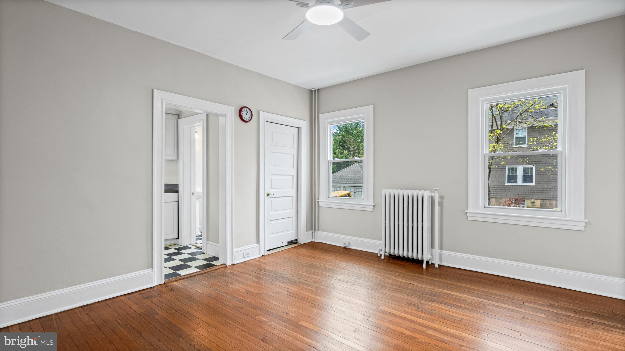 637 Deepdene Road Baltimore, MD 21210 - Photo 8 of 33 Great Space for Dinner Parties