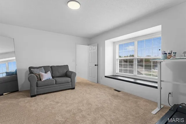 $410,000 | 126 Kingsbrooke Boulevard, Glen Carbon, IL 62034