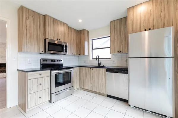 $2,250 | 1601 Walker Street Southeast, Unit A, Smyrna, GA 30080