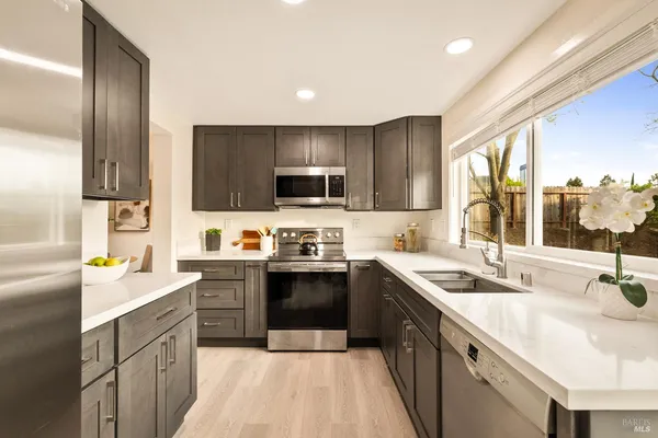 $649,000 | 2545 Vista Grande, Fairfield, CA 94534