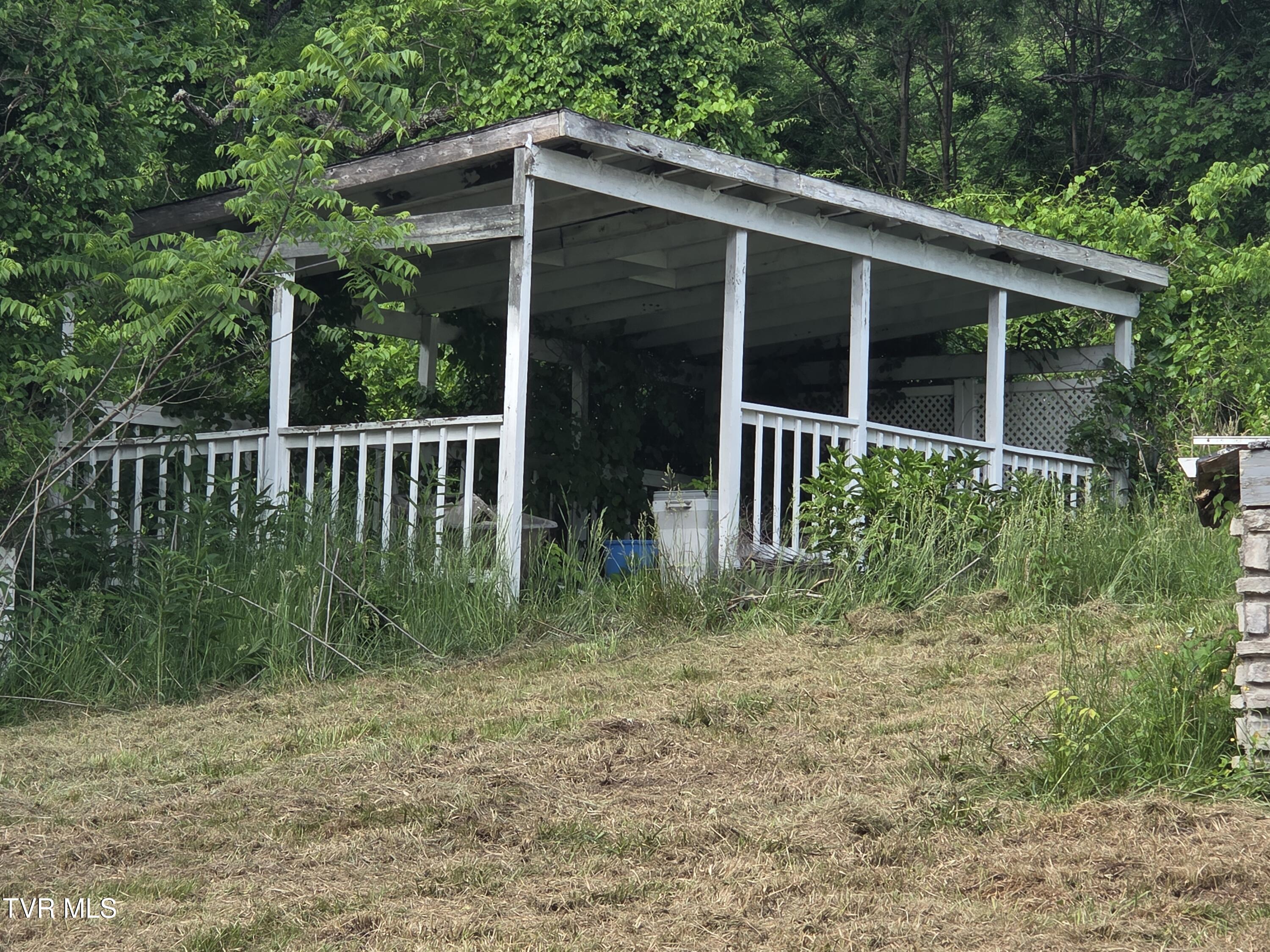 13093 Kincannon Road Glade Spring, VA 24340 - Photo 24 of 33 20260519_165624