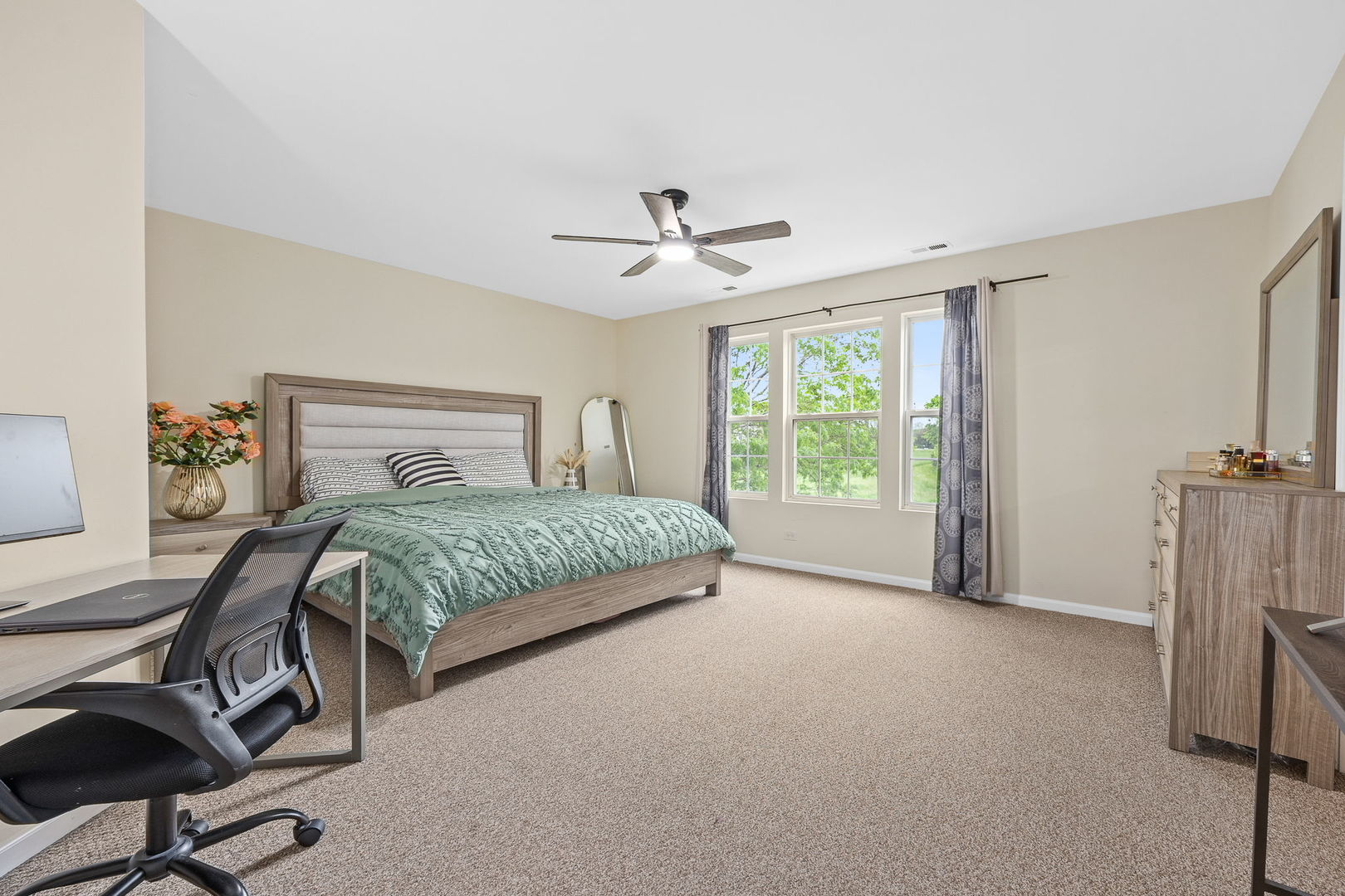 732 County Line Road Aurora, IL 60502 - Photo 13 of 34