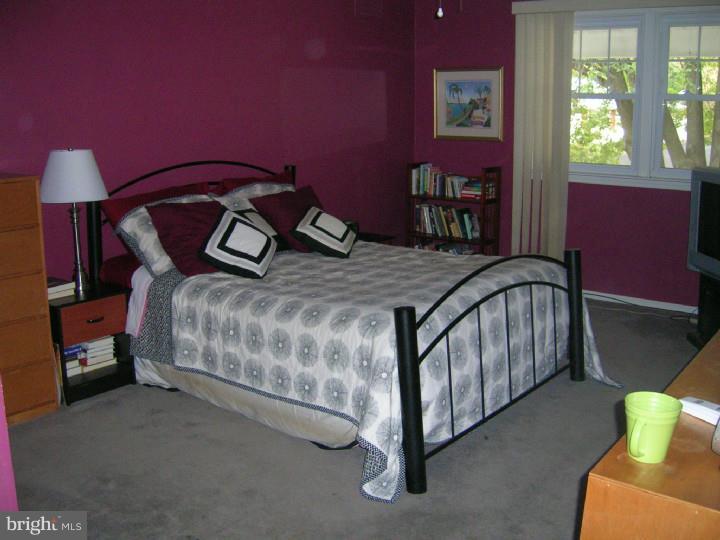 8812 Patton Road Glenside, PA 19038 - Photo 22 of 25 Gallery Image 22
