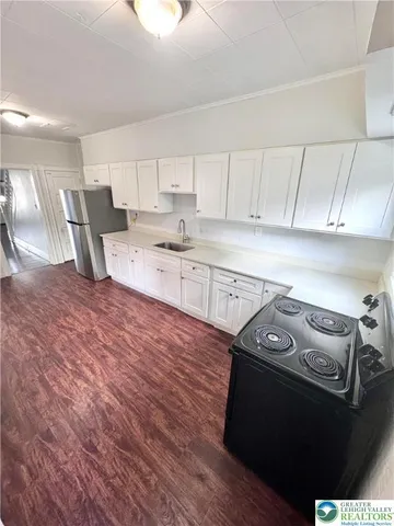 $1,995 | 744 St John Street, Allentown, PA 18103