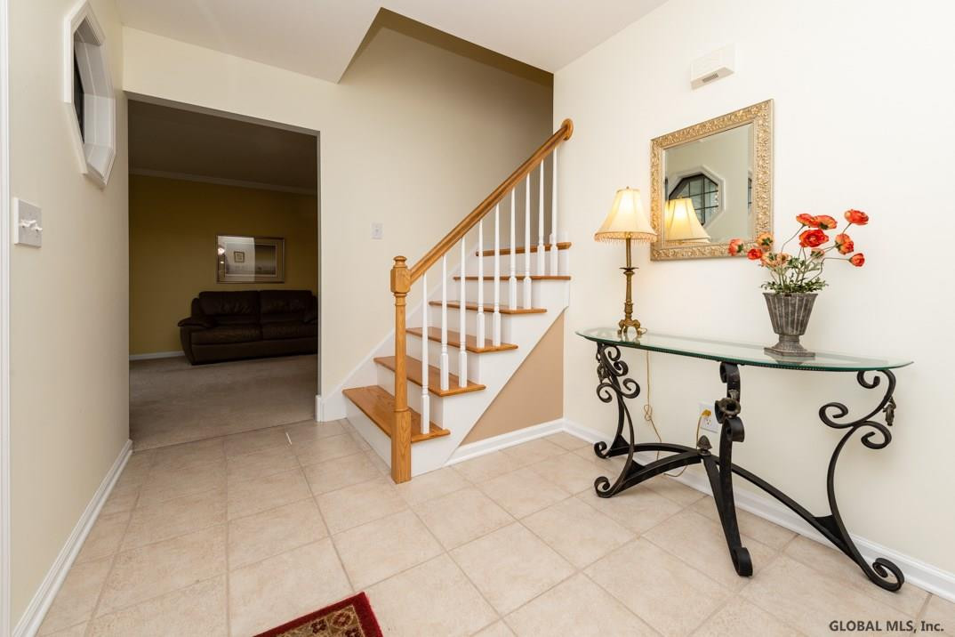 12 Remmington Road Schenectady, NY 12303 - Photo 3 of 23 Photo 3