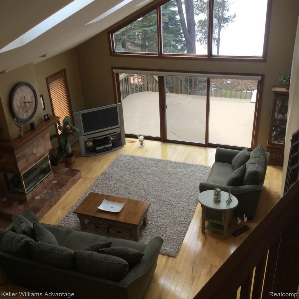 2373 Ridge Road White Lake, MI 48383 - Photo 9 of 43 Great Room View from Upper Level
