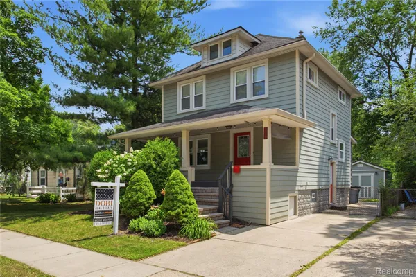 $319,000 | 536 East Maplehurst Avenue, Ferndale, MI 48220