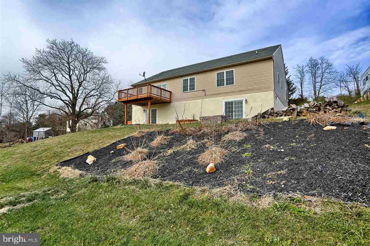 3880 Old Joseph Road York, PA 17408 - Photo 9 of 36 Gallery Image 9
