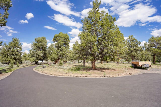 64565 McGrath Road Bend, OR 97701 - Photo 2 of 29 Gallery Image 2
