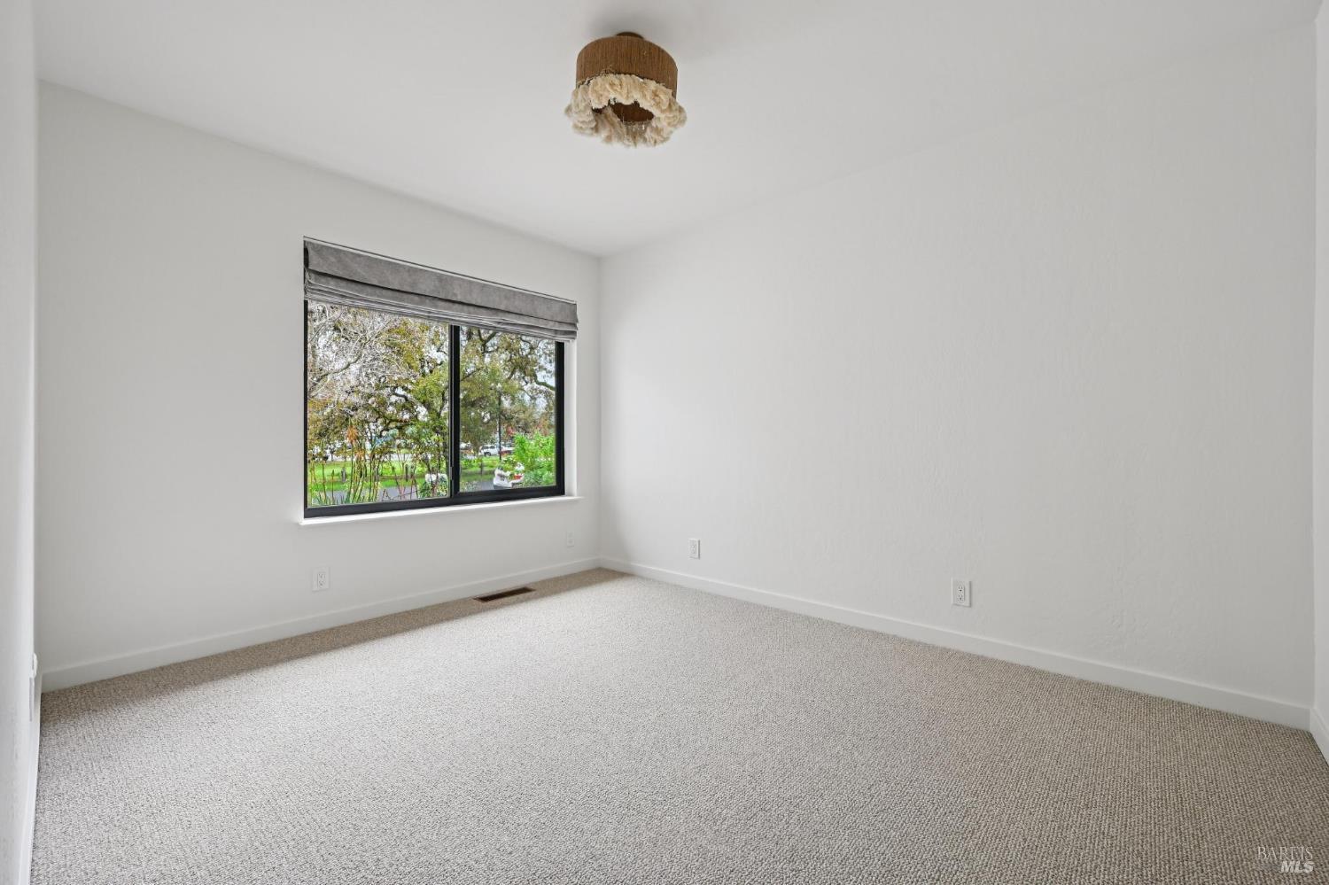 18787 Gillman Drive Sonoma, CA 95476 - Photo 12 of 25