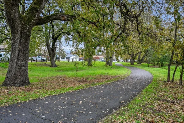 $880,000 | 18787 Gillman Drive, Sonoma, CA 95476