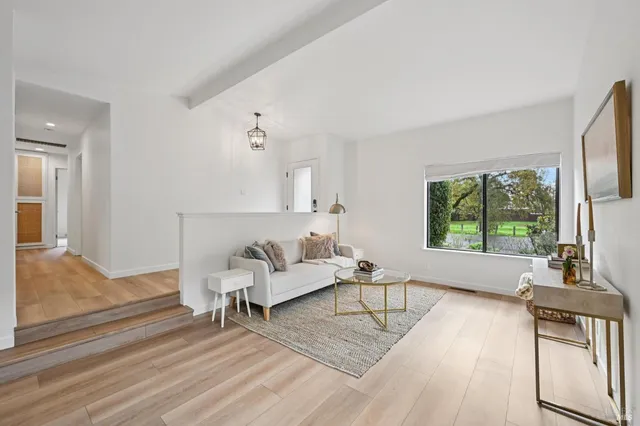 $895,000 | 18787 Gillman Drive, Sonoma, CA 95476