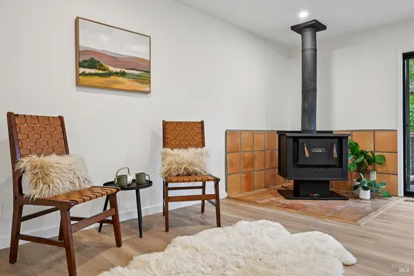 $880,000 | 18787 Gillman Drive, Sonoma, CA 95476