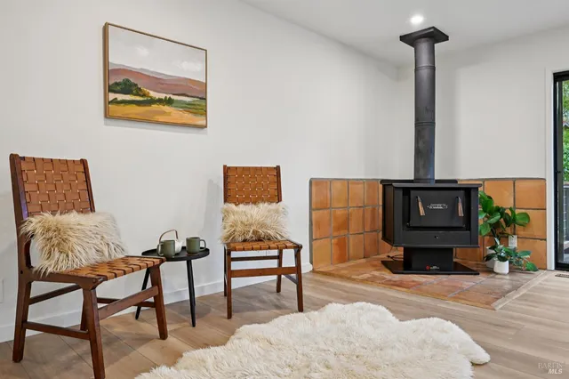 $895,000 | 18787 Gillman Drive, Sonoma, CA 95476