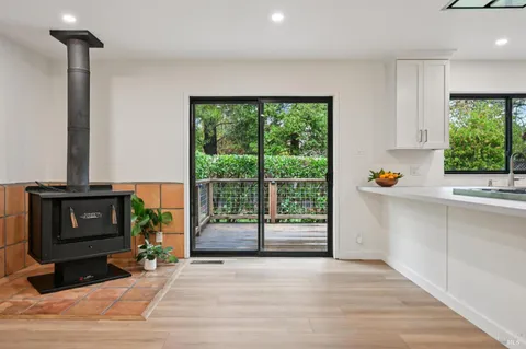 $895,000 | 18787 Gillman Drive, Sonoma, CA 95476