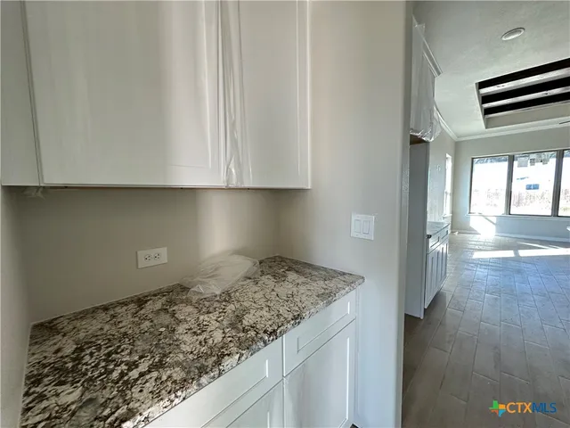 a view of utility room