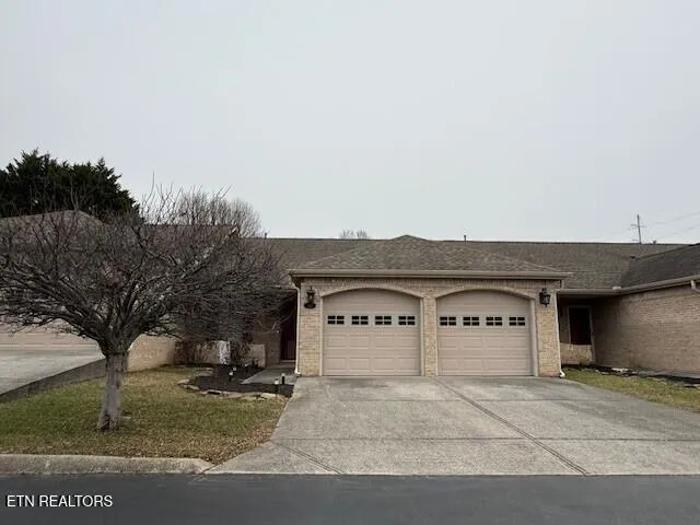 $1,850 | 221 Commander Way, Knoxville, TN 37934