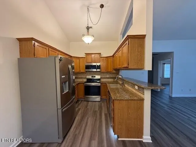 $1,850 | 221 Commander Way, Knoxville, TN 37934