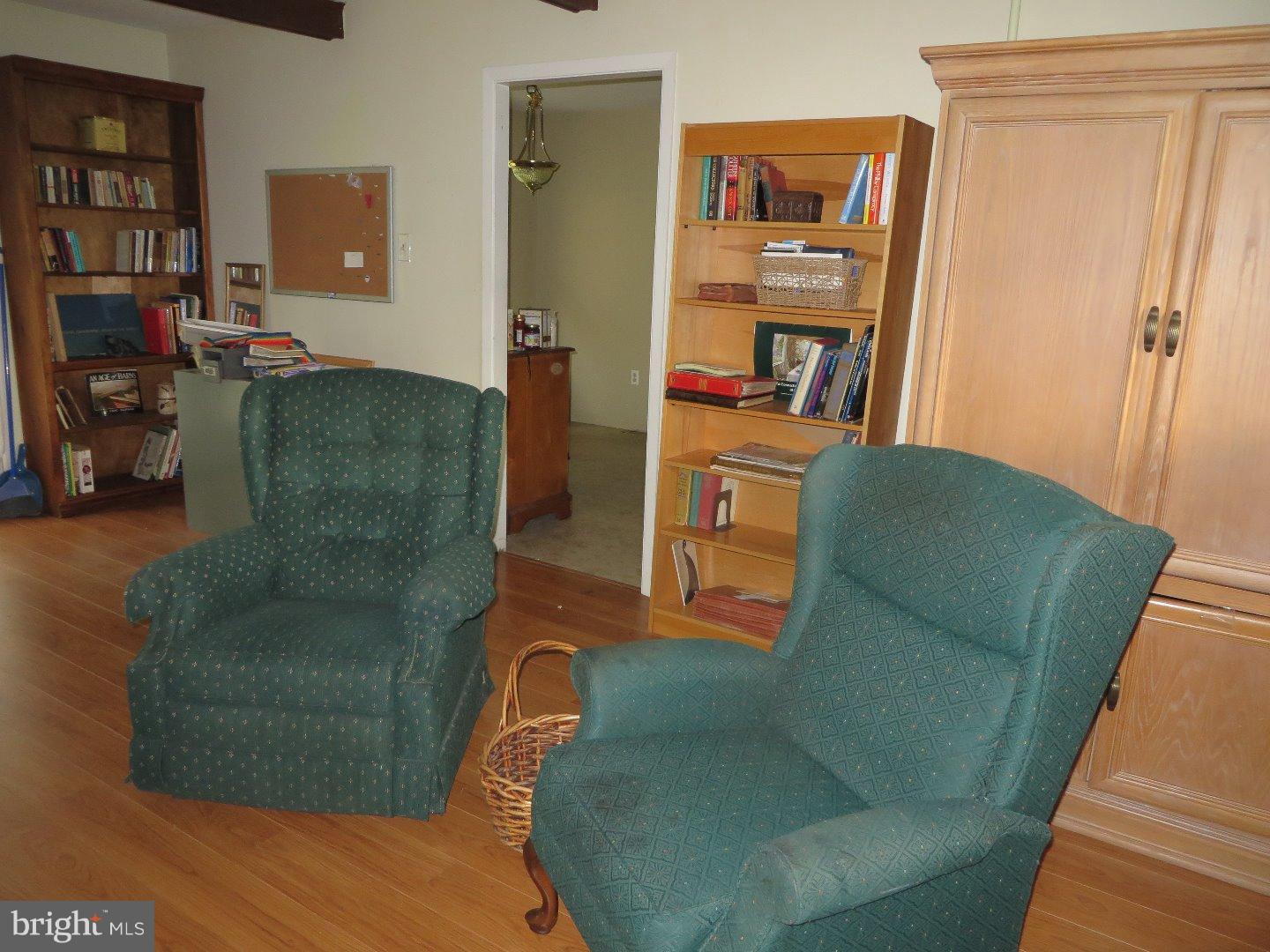 34 East Stokes Road Willingboro, NJ 08046 - Photo 20 of 25 Gallery Image 20