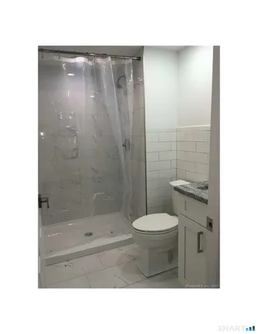 $2,750 | 3 Woods Hollow Court, Unit 3, Avon, CT 06001