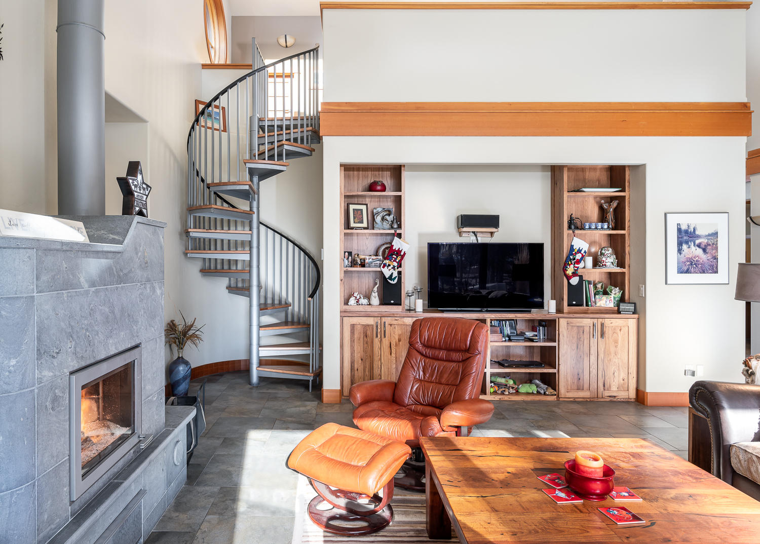 64970 Gerking Market Road Bend, OR 97703 - Photo 4 of 49 Spiral_staircase