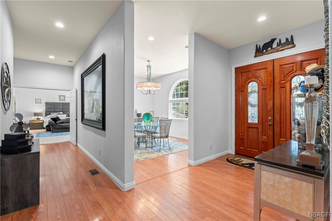 27312 Little Bear Road Lake Arrowhead, CA 92352 - Photo 12 of 50