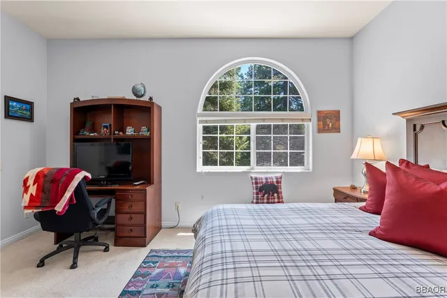 $1,190,000 | 27312 Little Bear Road, Lake Arrowhead, CA 92352