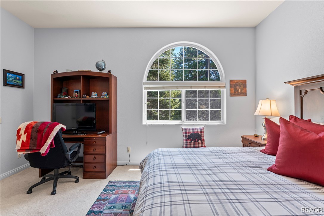 27312 Little Bear Road Lake Arrowhead, CA 92352 - Photo 40 of 50