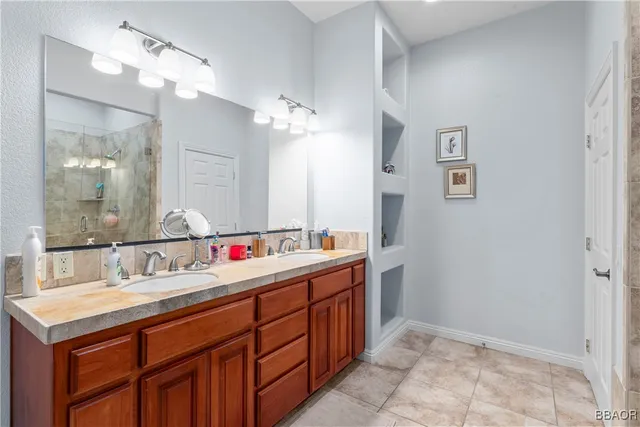 $1,190,000 | 27312 Little Bear Road, Lake Arrowhead, CA 92352