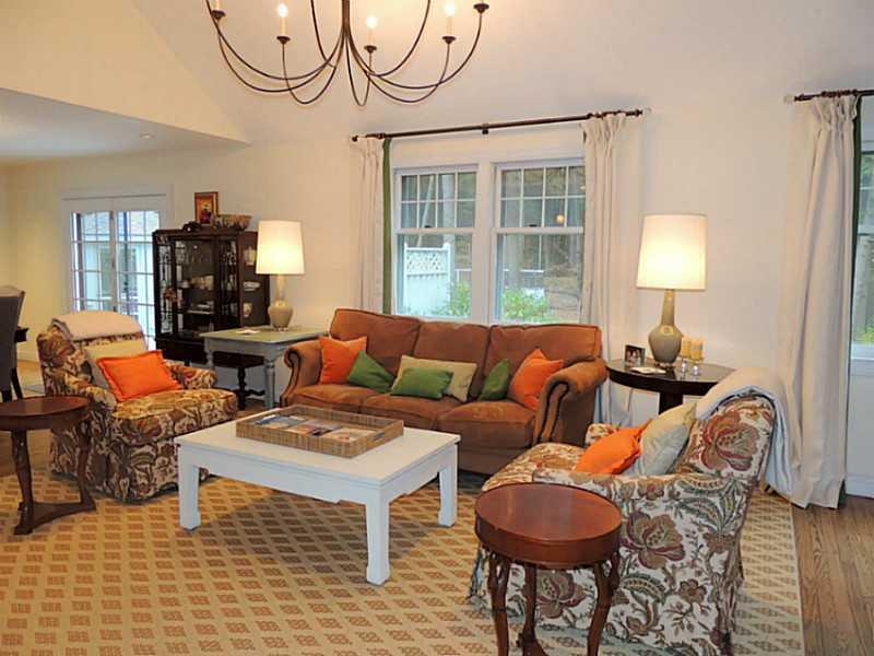 30 Josiah Norton Road York, ME 03902 - Photo 6 of 18 Living Room.