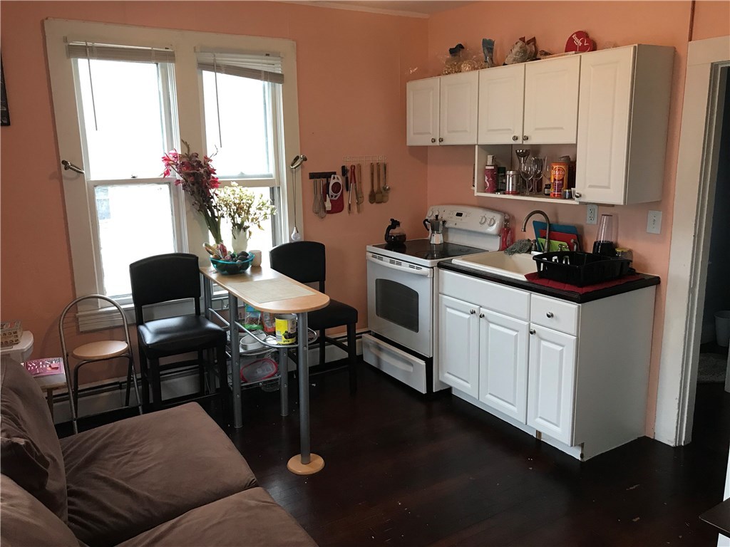 41 Annandale Road Newport, RI 02840 - Photo 27 of 40 Unit 2R $825 +Electric Lease until April 1 2019