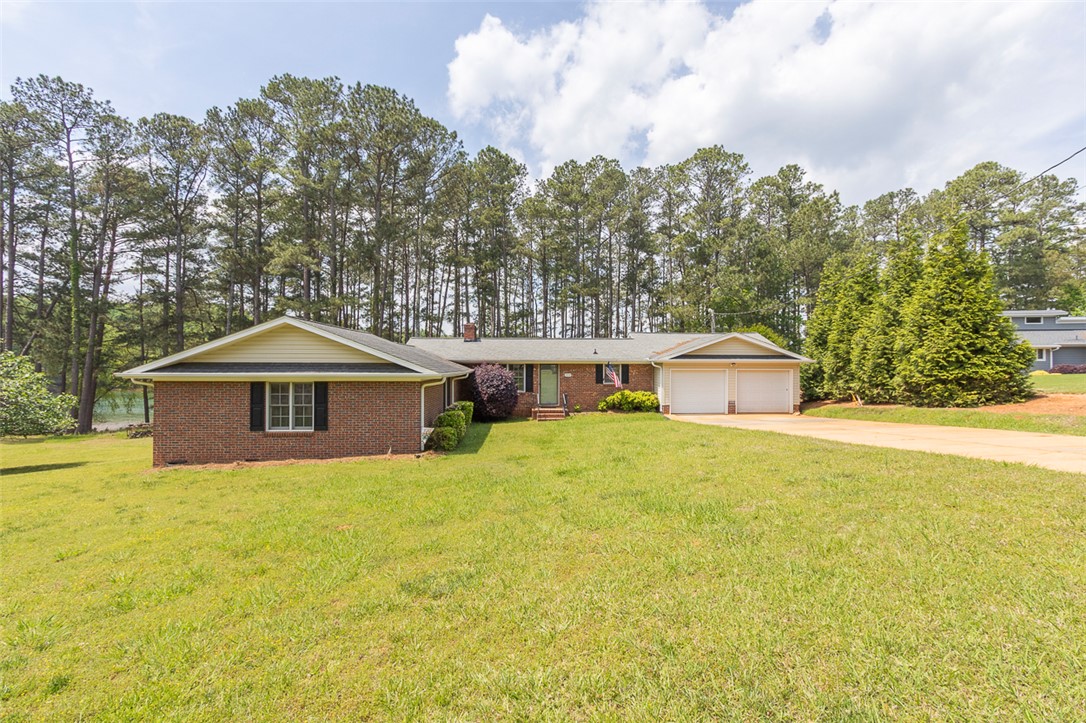 333 Lake Ridge Lane Anderson, SC 29626 - Photo 4 of 38