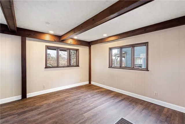 $109,900 | 95-97 Hartshorn Street, Hornell, NY 14843