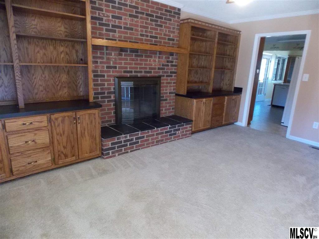 5549 Grace Chapel Road Hickory, NC 28601 - Photo 2 of 25 Gallery Image 2