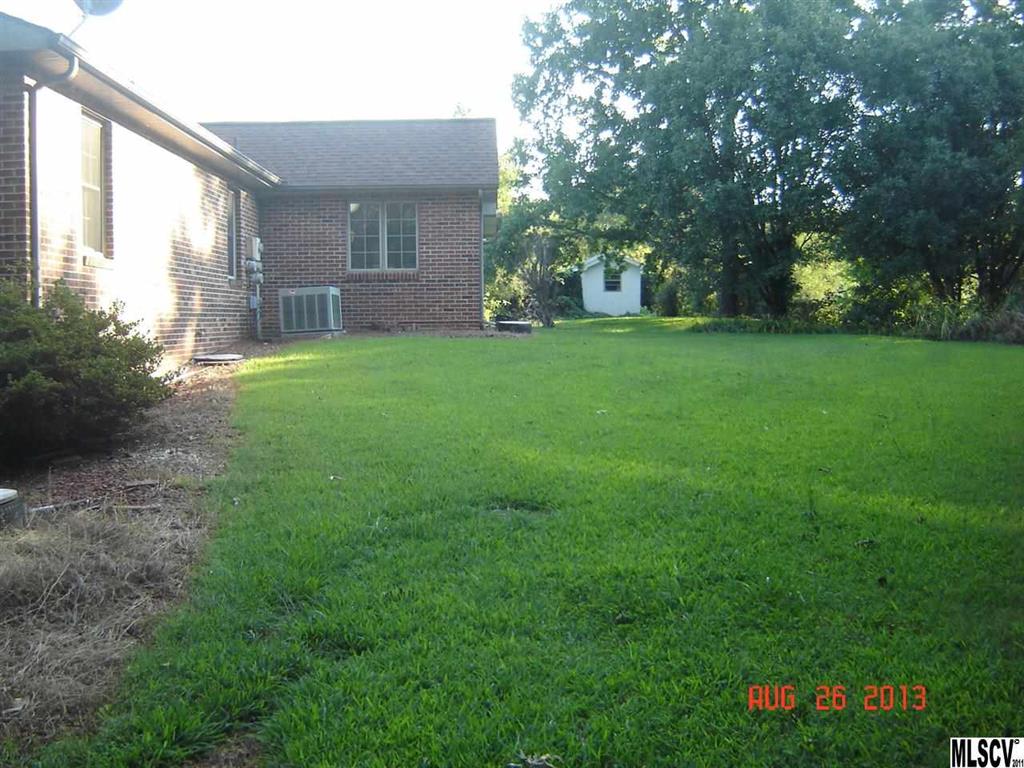 5549 Grace Chapel Road Hickory, NC 28601 - Photo 17 of 25 Gallery Image 17