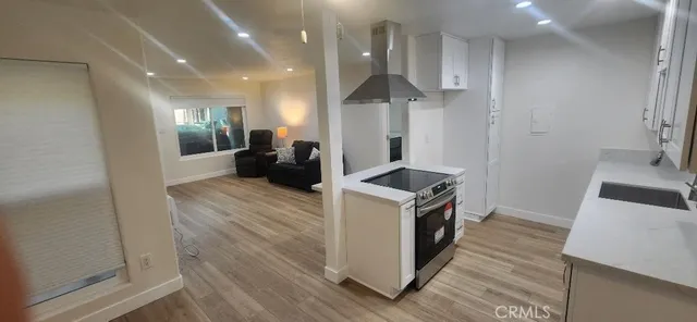 $1,895 | 1030 West MacArthur Boulevard, Unit 51, Santa Ana, CA 92707